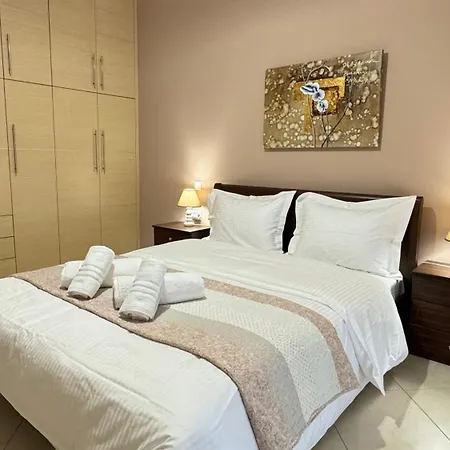 Luxury Countryside House Villa *